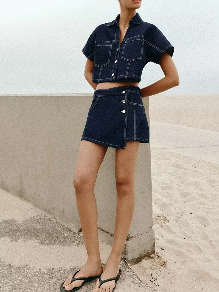 Summer 2026 New Women's Denim Short Shirt Casual Style Button Closure Short Sleeve Top plus Size Available Customizable
Summer 2026 New Women's Denim Short Shirt Casual Style Button Closure Short Sleeve Top plus Size Available Customizable