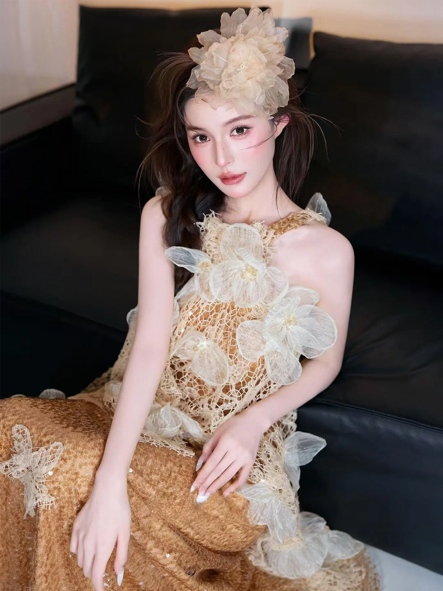 Gold Morning Robe Dress Women's New 2026 Elegant Hanging Neck Luxury Adult Ceremony Birthday Banquet Gown Sweet Style mid Waist
Gold Morning Robe Dress Women's New 2026 Elegant Hanging Neck Luxury Adult Ceremony Birthday Banquet Gown Sweet Style mid Waist