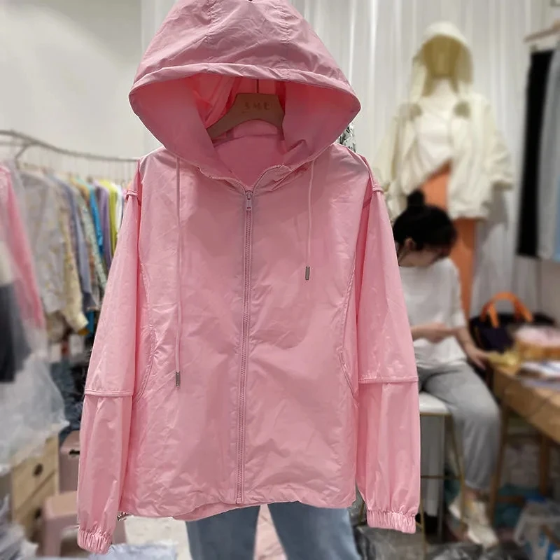 Women's Windbreaker Coat New Hooded Casual Sunscreen Clothes Women's New Thin Coat 2024 Summer Candy Color Loose All-match Top
Women's Windbreaker Coat New Hooded Casual Sunscreen Clothes Women's New Thin Coat 2024 Summer Candy Color Loose All-match Top