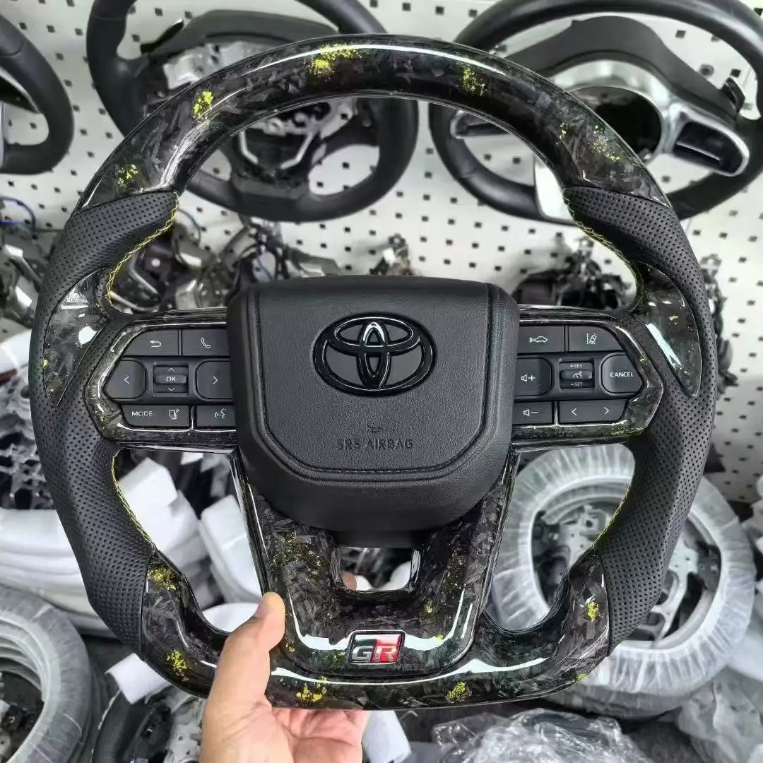 Suitable for Elfa 80 series HierakslandKluzer crown carbon fiber steering wheel assembly liter
Suitable for Elfa 80 series HierakslandKluzer crown carbon fiber steering wheel assembly liter