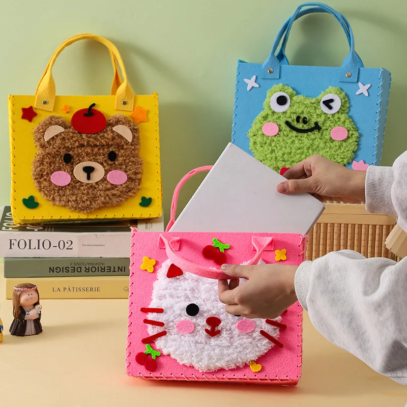 DIY Felt Animal Bag Craft Kit for Beginners, Handmade Sewing Toys for Kids Girls - Learn to Sew Craft Making Supplies
DIY Felt Animal Bag Craft Kit for Beginners, Handmade Sewing Toys for Kids Girls - Learn to Sew Craft Making Supplies