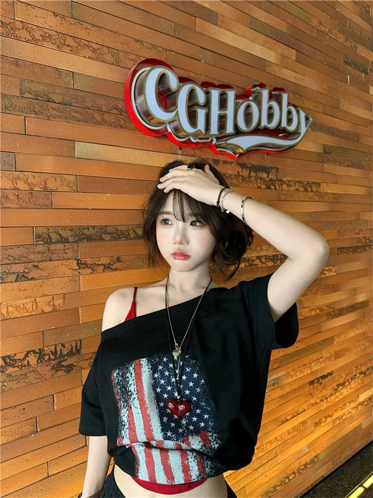 Original oulder-baring Women's T-irt Summer Flag Print Bla Asymmetrical Sve Loose Slimming Sexy Base irt Cotton ...
Original oulder-baring Women's T-irt Summer Flag Print Bla Asymmetrical Sve Loose Slimming Sexy Base irt Cotton ...