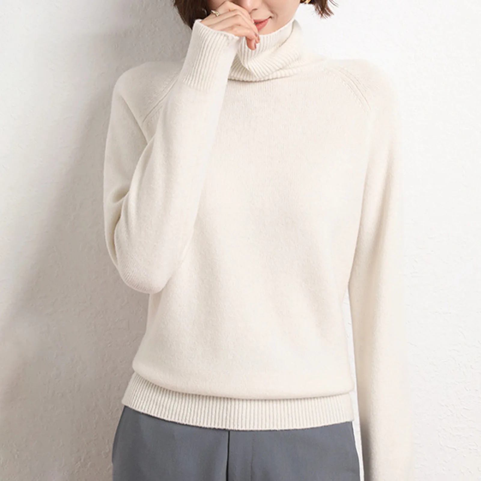 Casual Loose Pullover Knitwear Breathable Long Sleeves Knitwear for Outdoor Shopping Activities
Casual Loose Pullover Knitwear Breathable Long Sleeves Knitwear for Outdoor Shopping Activities