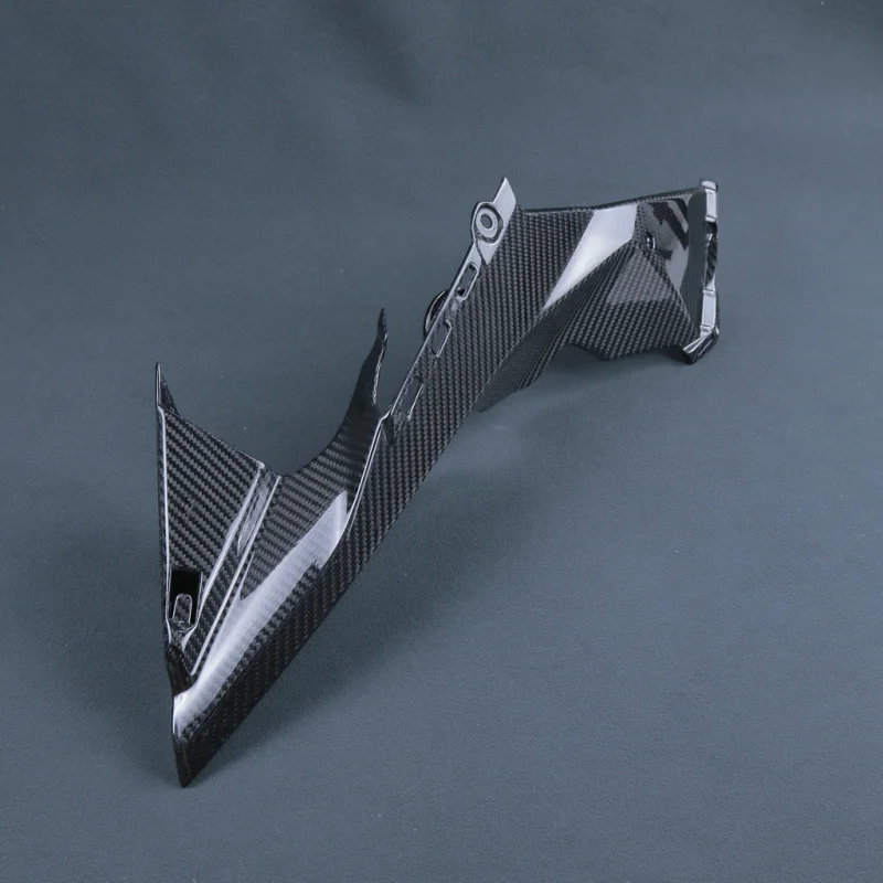 ApplicableKTM Super Duke 1290 Motorcycle Modification Accessories Carbon Fiber Front Instrument Right Inner Lining Panel