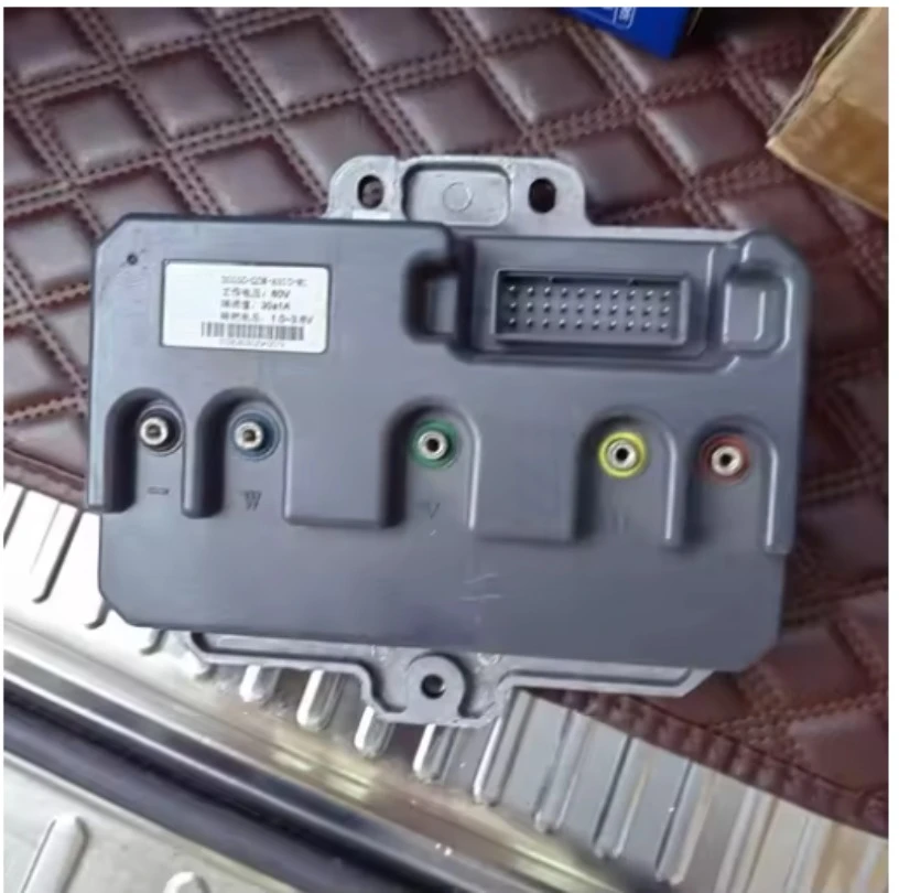 For Super SOCO Electric Vehicle Original Vehicle Accessories TS Controller 900W
For Super SOCO Electric Vehicle Original Vehicle Accessories TS Controller 900W