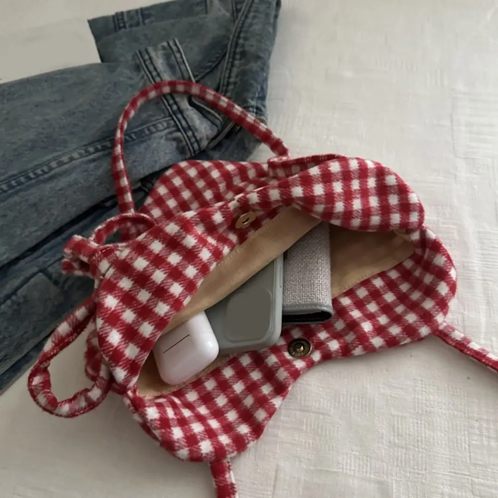 Multipurpose Cloth Heart Shoulder Bag Printed Grid Red Plaid Tote Bag Lightweight Large Capacity Women's Handbag Travel
Multipurpose Cloth Heart Shoulder Bag Printed Grid Red Plaid Tote Bag Lightweight Large Capacity Women's Handbag Travel