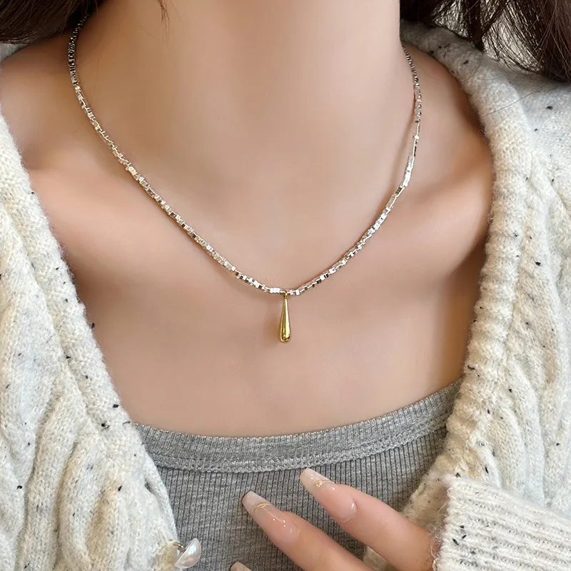 925 Sterling Silver Necklace Golden Droplet Irregular Squares Punk Geometric for Women Girl Jewelry Gift Dropshipping Wholesale
925 Sterling Silver Necklace Golden Droplet Irregular Squares Punk Geometric for Women Girl Jewelry Gift Dropshipping Wholesale