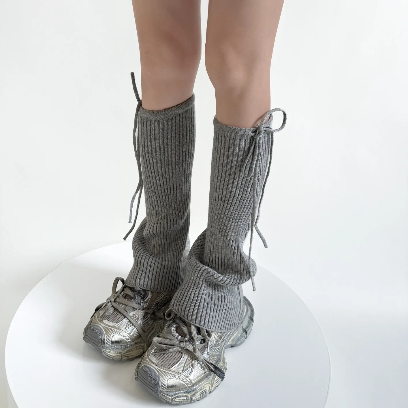 Winter Knitted Leg Warmers Bandage Bow Sweet Girls Solid Color Long Stockings Knitted Foot Cover Knee Socks Women Leg Warmers
Winter Knitted Leg Warmers Bandage Bow Sweet Girls Solid Color Long Stockings Knitted Foot Cover Knee Socks Women Leg Warmers