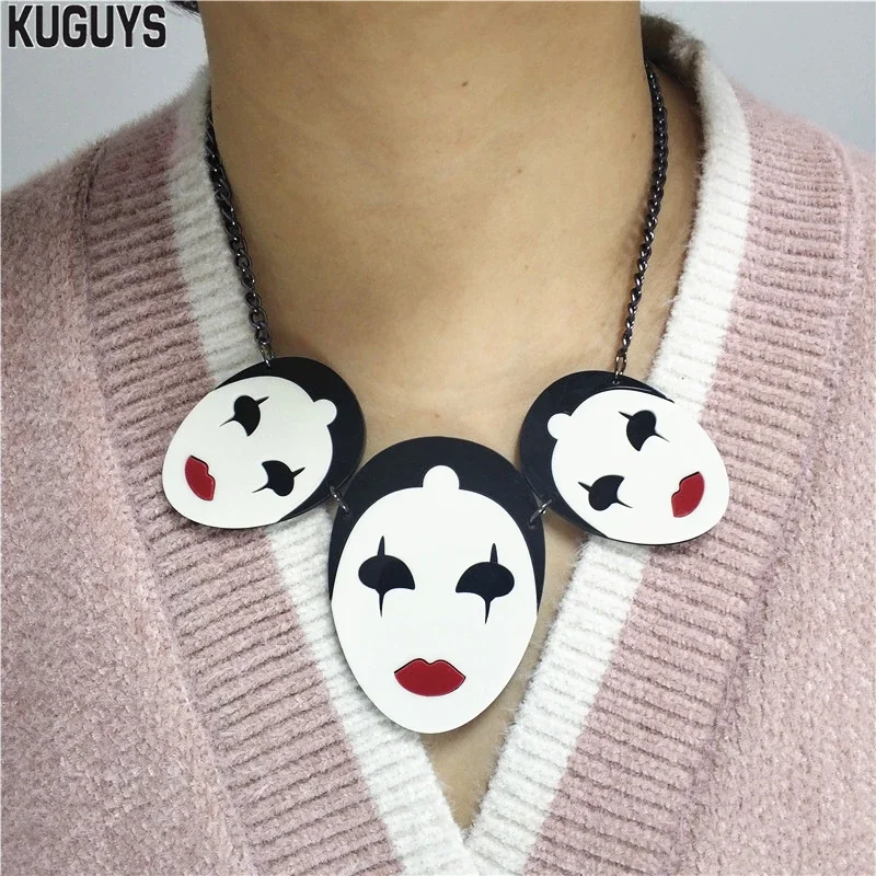 Joker Clown Pendant Necklace for Women Black Chain Acrylic Fashion Jewelry Halloween Accessories
Joker Clown Pendant Necklace for Women Black Chain Acrylic Fashion Jewelry Halloween Accessories