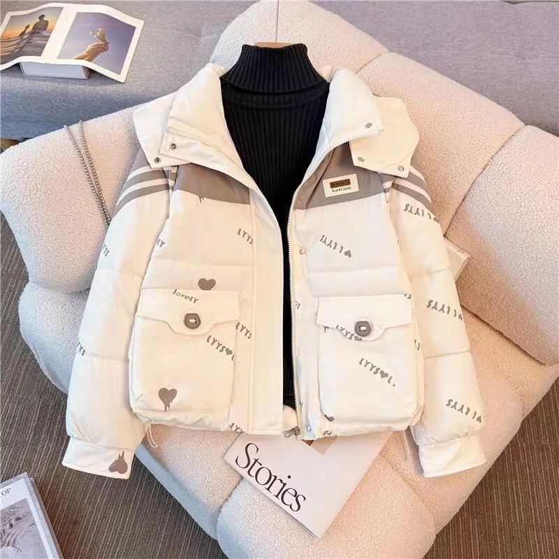 Korean Sle ort down Cotton Jaet 3D Heart Pattern Thi Warm Loose Fit 2025 Winter New Arrival Women's Coat
Korean Sle ort down Cotton Jaet 3D Heart Pattern Thi Warm Loose Fit 2025 Winter New Arrival Women's Coat