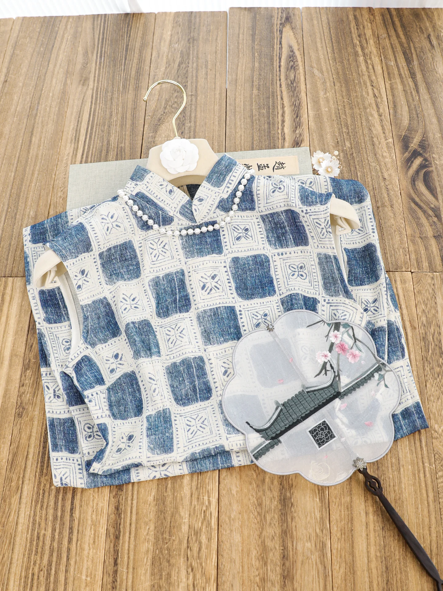 Blue No-Sve Plaid Qipao Dr for Women Breathable Vintage Sle Long Skirt Low Slit Daily Wear Office Suitable Younger Au...
Blue No-Sve Plaid Qipao Dr for Women Breathable Vintage Sle Long Skirt Low Slit Daily Wear Office Suitable Younger Au...