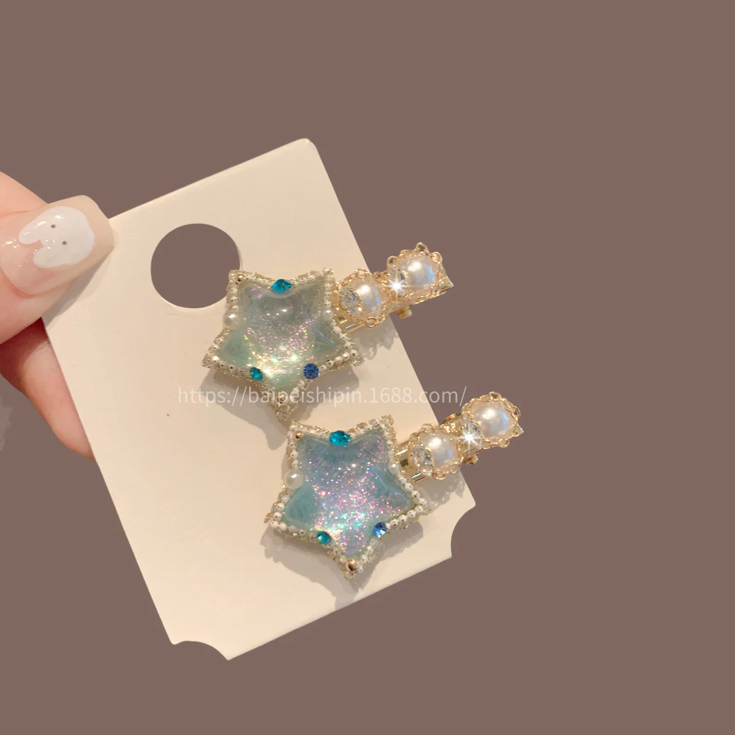 2025 Star Hair Clips Women Pearl Accent Bangs Clips Fashion Side Duckbill Clip Shopping Hair Accessories
2025 Star Hair Clips Women Pearl Accent Bangs Clips Fashion Side Duckbill Clip Shopping Hair Accessories