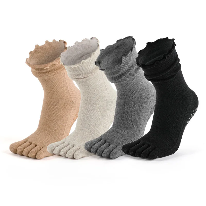 MEIKAN High Quality Yoga Socks Five Finger Sports Points Indoor Glue Non-slip Bodhichita Gym Indoor Floor Pilates Socks
MEIKAN High Quality Yoga Socks Five Finger Sports Points Indoor Glue Non-slip Bodhichita Gym Indoor Floor Pilates Socks