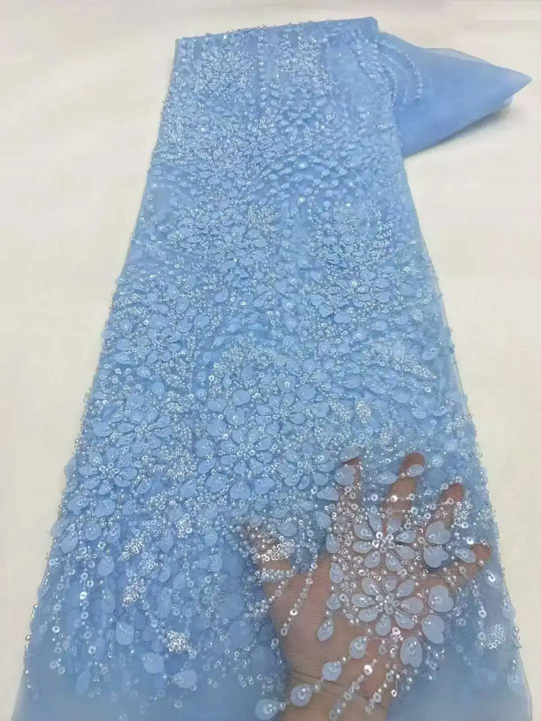 High Quality African Nigerian Material Lace Flower Fabric for Wedding with Sequin Groom Embroidery French Lace Fabrics
High Quality African Nigerian Material Lace Flower Fabric for Wedding with Sequin Groom Embroidery French Lace Fabrics