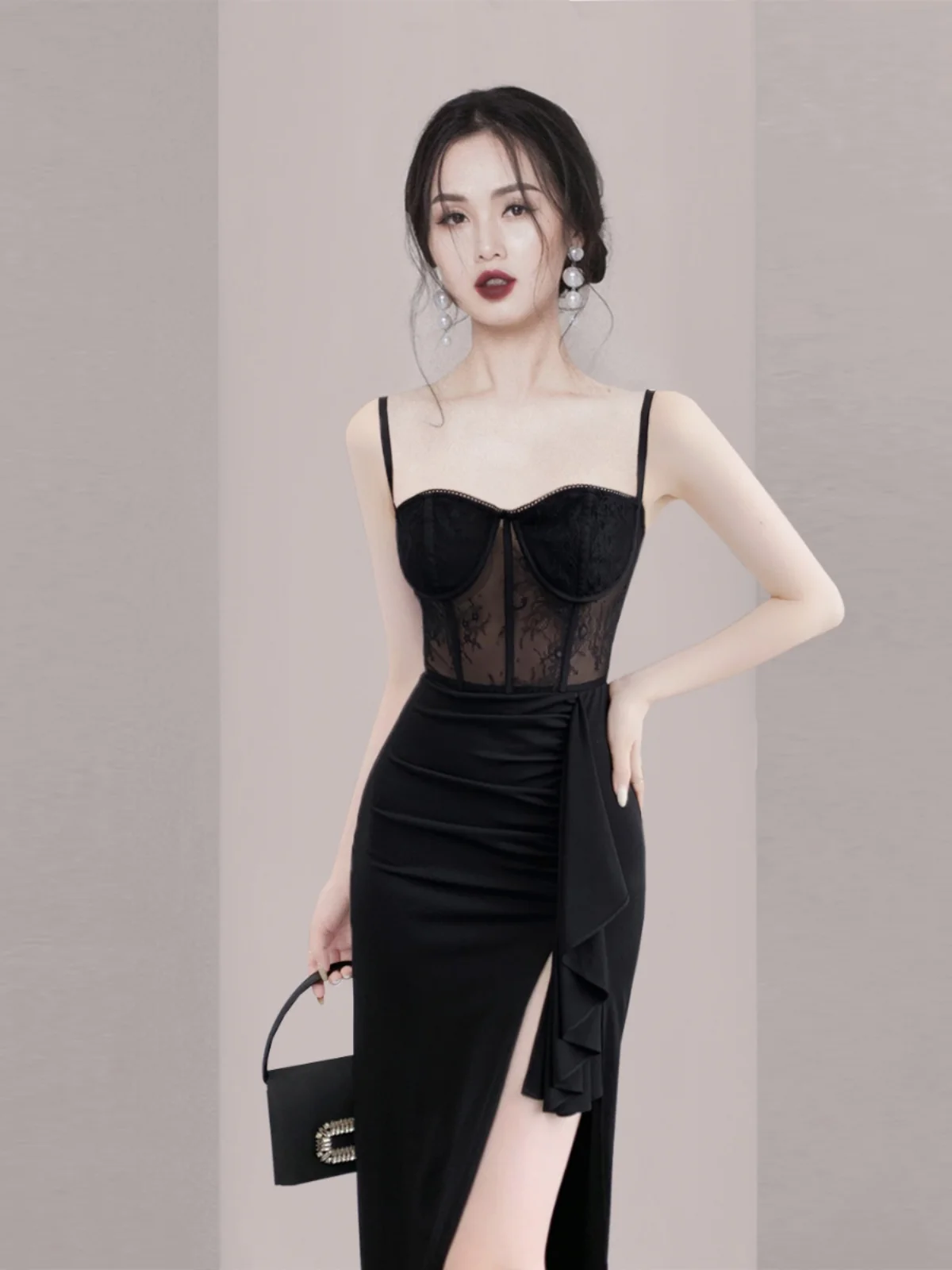 Ele Bla Sexy Split Strapl Dr Spring 2026 New Design Sensual mid Waist Bodycon Gown for Wedding Par Performance
Ele Bla Sexy Split Strapl Dr Spring 2026 New Design Sensual mid Waist Bodycon Gown for Wedding Par Performance