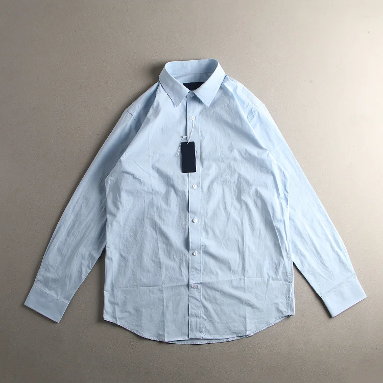 Мужская рубашка в стиле кэжуал: комфортная, дышащая, однотонная, для работы и повседневной носки, с отложным воротником, длинный рукав, хлопок, весна-осень
Мужская рубашка в стиле кэжуал: комфортная, дышащая, однотонная, для работы и повседневной носки, с отложным воротником, длинный рукав, хлопок, весна-осень