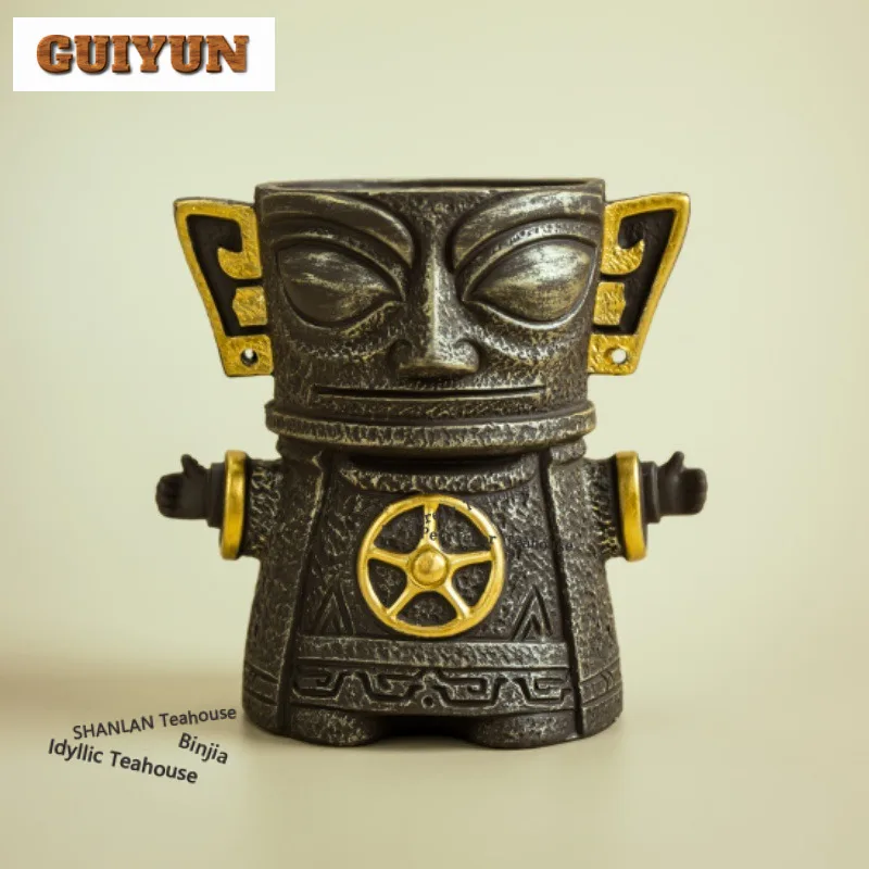 Sanxingdui Standing Figure Pen Holder Study Desk Surface Student Stationery Storage Ornament Mask Priest Cultural Creative Gifts
Sanxingdui Standing Figure Pen Holder Study Desk Surface Student Stationery Storage Ornament Mask Priest Cultural Creative Gifts