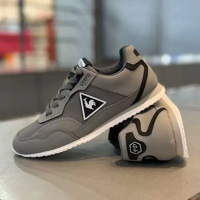 Unmatched Men's oes 2025 Autumn New Faion Outdoor Classic Versatile Casual Running oes Breathable Leather Inner Material
Unmatched Men's oes 2025 Autumn New Faion Outdoor Classic Versatile Casual Running oes Breathable Leather Inner Material