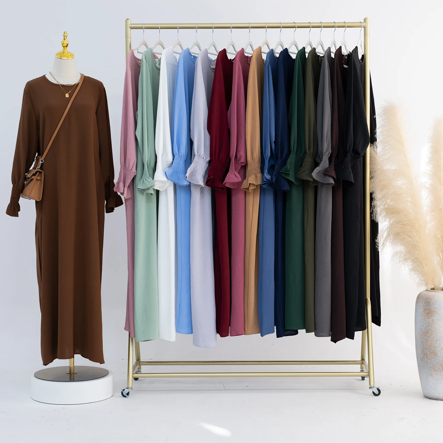 Eid Modest Abayas for Women Prayer Garment Islam Jalabiya Caftan Dubai Turkey Kaftan Muslim Arabic Robe Ramadan Djellaba Kebaya
Eid Modest Abayas for Women Prayer Garment Islam Jalabiya Caftan Dubai Turkey Kaftan Muslim Arabic Robe Ramadan Djellaba Kebaya