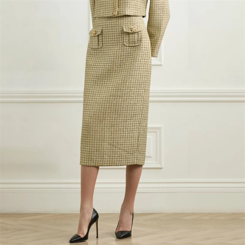 Women's skirt 2024 Autumn New Fashion Button Women's Half Skirt Golden plaid woven pencil skirt High waisted slim fit long skirt
Women's skirt 2024 Autumn New Fashion Button Women's Half Skirt Golden plaid woven pencil skirt High waisted slim fit long skirt
