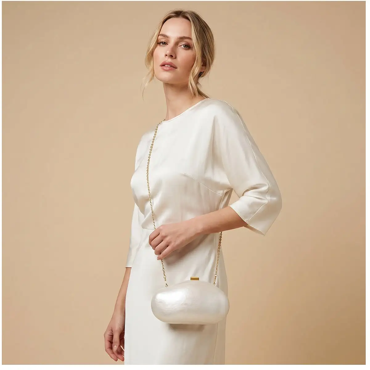 Evening Clutch Purse For Women Formal Party Purse Unique Shell Handbag Cocktail Wedding Clutch Crossbody Bag
Evening Clutch Purse For Women Formal Party Purse Unique Shell Handbag Cocktail Wedding Clutch Crossbody Bag