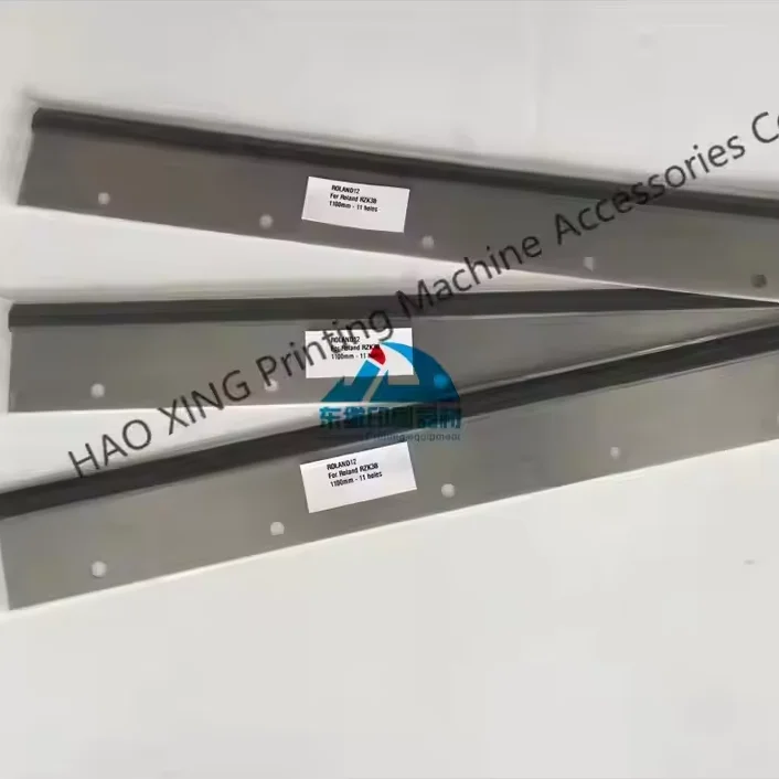 Best Quality Wash up Blade for Man Roland 1100 Scraper Blade Holes Printer
Best Quality Wash up Blade for Man Roland 1100 Scraper Blade Holes Printer