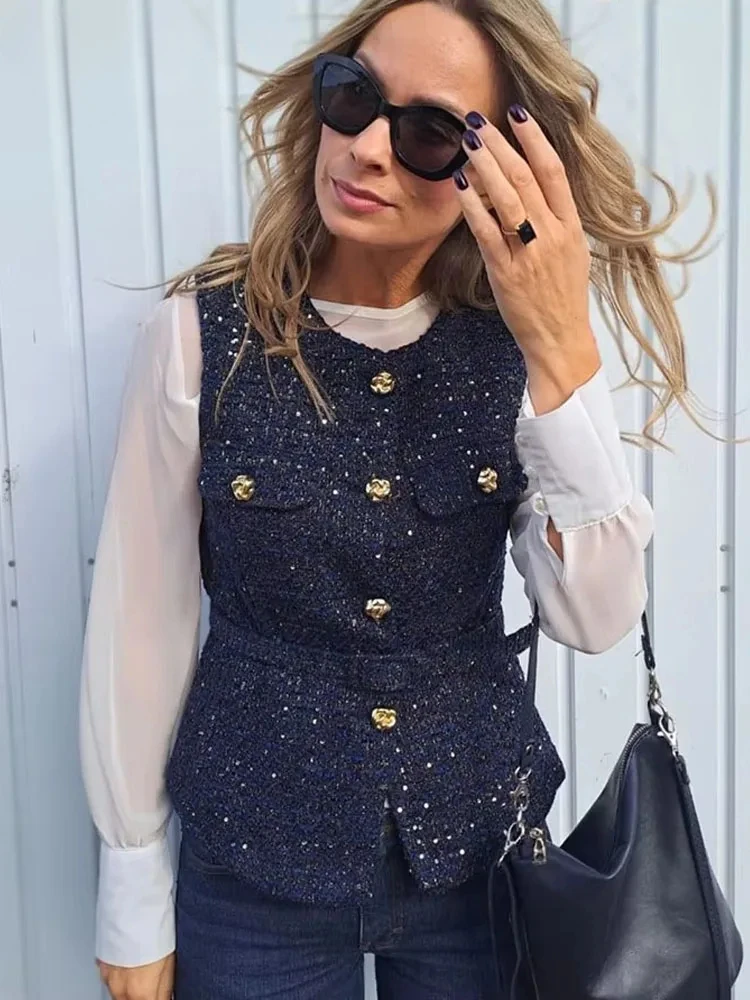 2025 Autumn Vintage Casual Chic Women Tops Solid Golden Buttons O-Neck Sleeveless Short Vest New Fashion Tops
2025 Autumn Vintage Casual Chic Women Tops Solid Golden Buttons O-Neck Sleeveless Short Vest New Fashion Tops