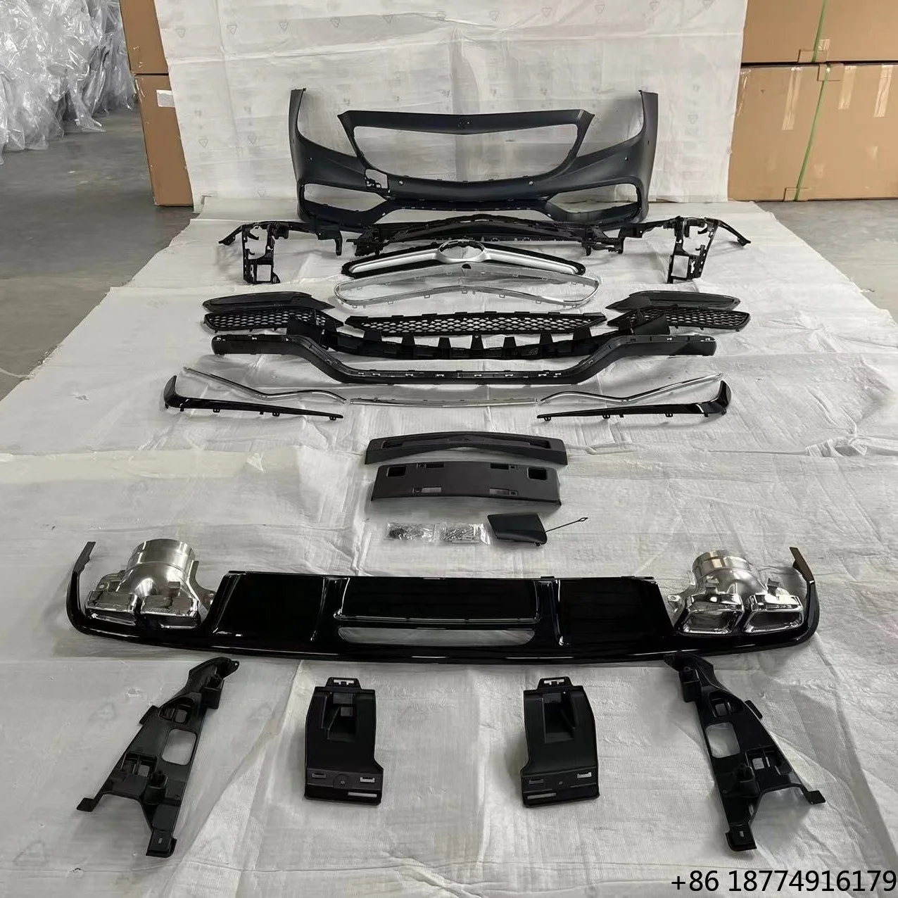 For W218 CLS Look Body Kits 2015-2018
For W218 CLS Look Body Kits 2015-2018