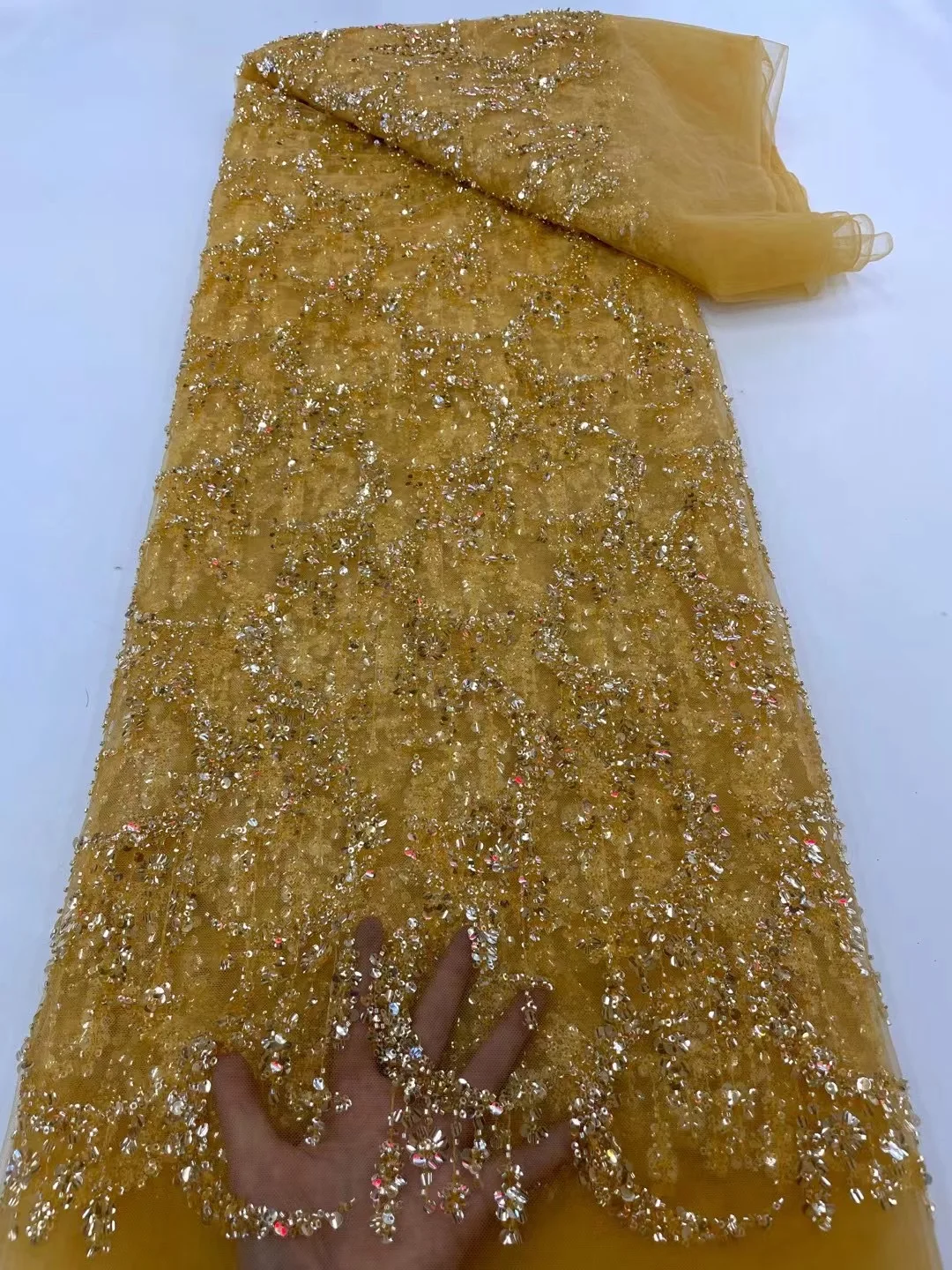 Nigerian Unique Heavy Handmade Gold Tulle Lace Fabric African 2022 Luxury Sequins Fabric Fashion For Women Bride Dress Sewing
Nigerian Unique Heavy Handmade Gold Tulle Lace Fabric African 2022 Luxury Sequins Fabric Fashion For Women Bride Dress Sewing
