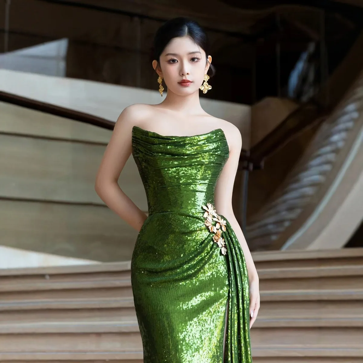 French-Style Morning Gowns 2025 New Tube Top Sequins Dress Fishtail Backless Evening Dress Annual Meeting Host
French-Style Morning Gowns 2025 New Tube Top Sequins Dress Fishtail Backless Evening Dress Annual Meeting Host