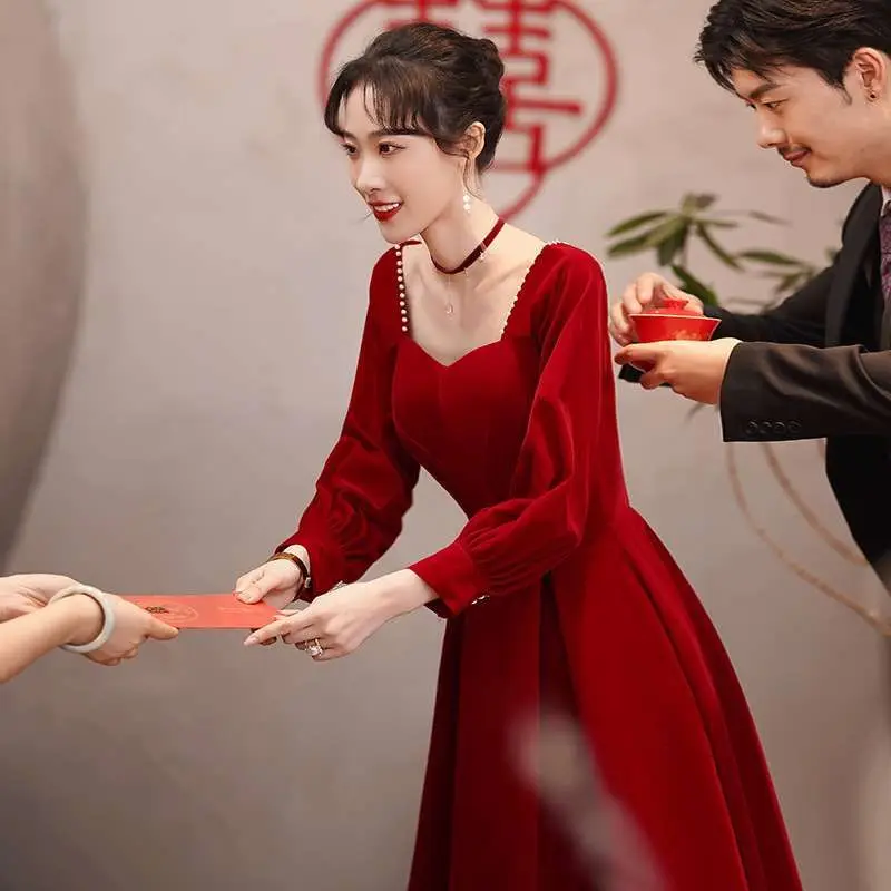 Летнее новое платье Dr Brides для помолвки и свадьбы, маленькое, с длинными рукавами, с завышенной талией, стандартного кроя, для KTV
Летнее новое платье Dr Brides для помолвки и свадьбы, маленькое, с длинными рукавами, с завышенной талией, стандартного кроя, для KTV