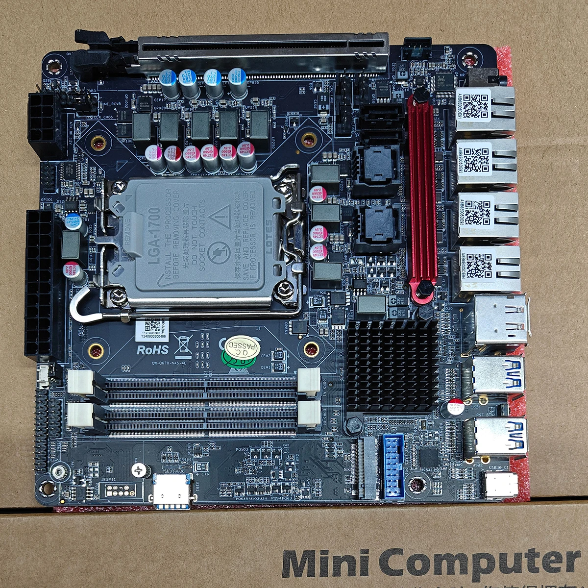9-Bay NAS Motherboard AMD Ryzen 7 8845HS USB4 4xi226-V 2.5G LAN 2xDDR5 2xM.2 NVMe 9xSATA3.0 PCIE X16 Mini ITX Firewall Mainboard
9-Bay NAS Motherboard AMD Ryzen 7 8845HS USB4 4xi226-V 2.5G LAN 2xDDR5 2xM.2 NVMe 9xSATA3.0 PCIE X16 Mini ITX Firewall Mainboard