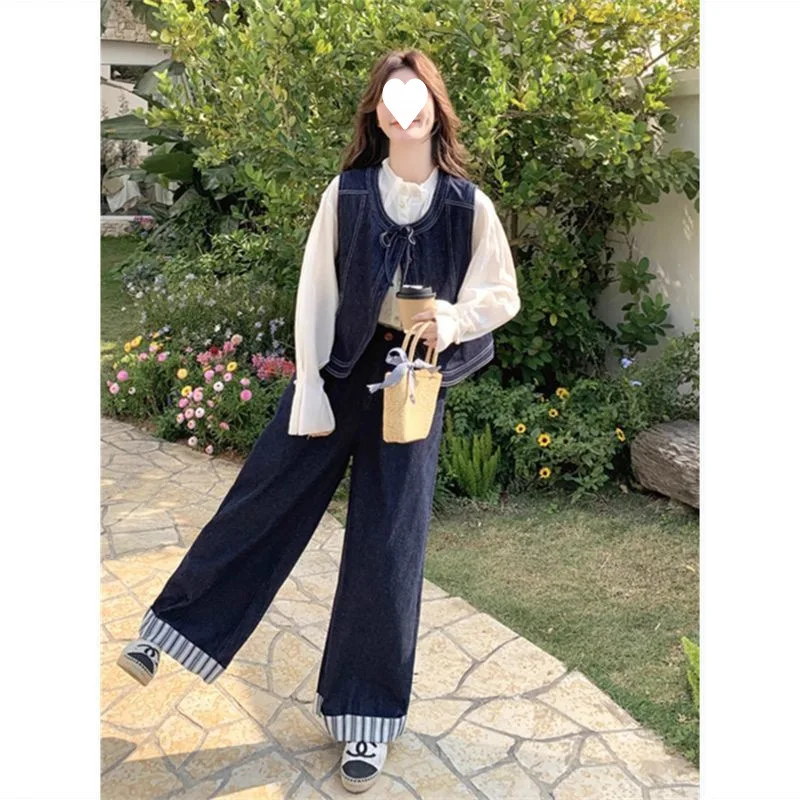 Salt Sweet Suit Women2025Early Spring New Design Sense Vest Striped Stitching Wide-Leg Pants Two-Piece Set
Salt Sweet Suit Women2025Early Spring New Design Sense Vest Striped Stitching Wide-Leg Pants Two-Piece Set