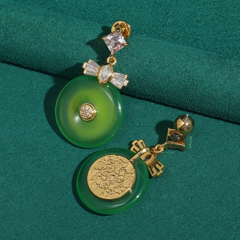 Zircon Bowknot Round Green Glazed Drop Earrings Vintage Dangle Jewelry Design Luxury Antique Gold Plated Gifts 2026 New
Zircon Bowknot Round Green Glazed Drop Earrings Vintage Dangle Jewelry Design Luxury Antique Gold Plated Gifts 2026 New