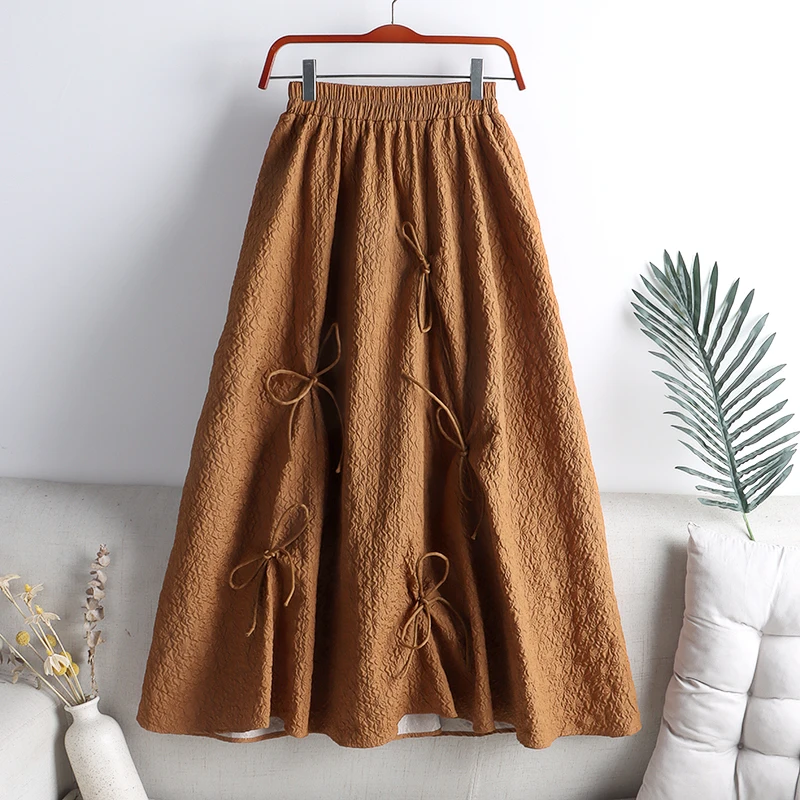 Stylish Summer Crease Fabric Long Elegant Skirts for Women with Elastic Waist and Bow Japan Satin Korean Luxury Clothing
Stylish Summer Crease Fabric Long Elegant Skirts for Women with Elastic Waist and Bow Japan Satin Korean Luxury Clothing