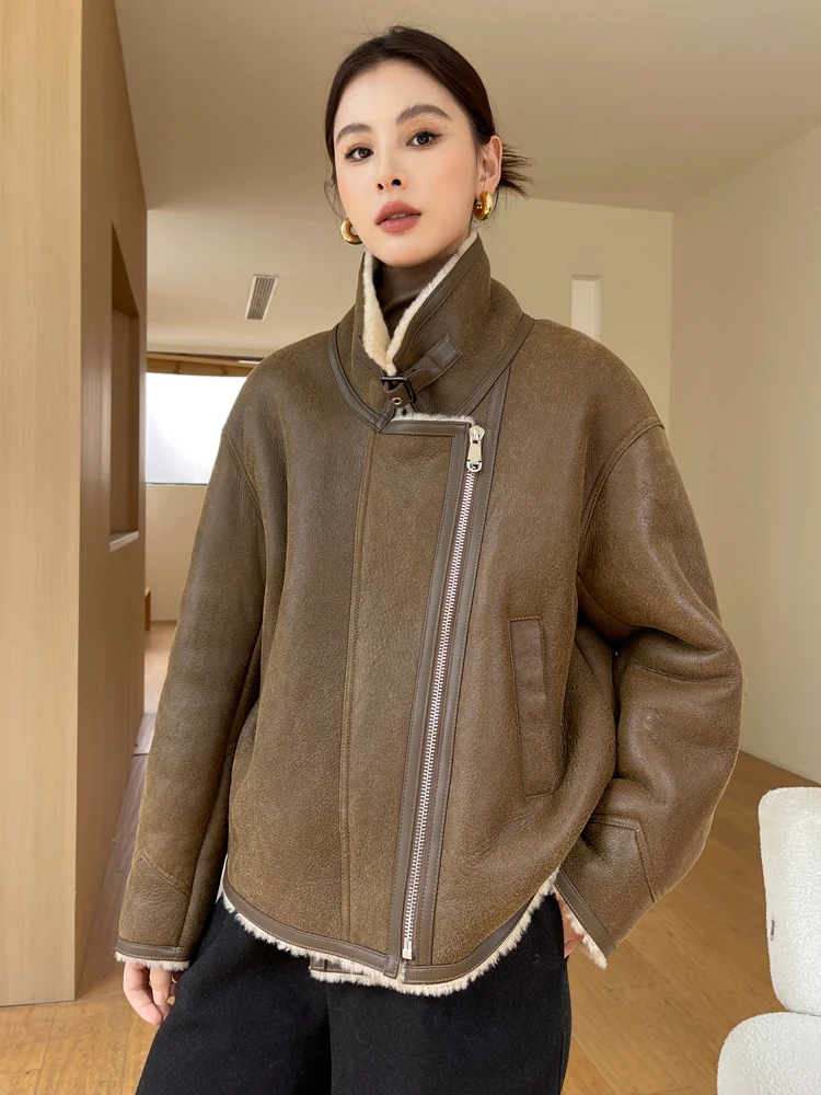 High-end Luxury Merino Sheep Fur Winter Coats for Women 2026 New Simple Vintage Short Genuine Leather Real Fur Motorcycle Jacket
High-end Luxury Merino Sheep Fur Winter Coats for Women 2026 New Simple Vintage Short Genuine Leather Real Fur Motorcycle Jacket