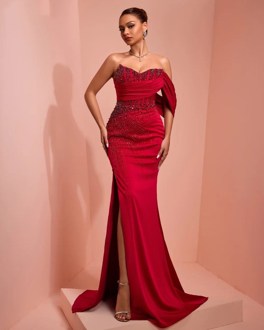 Customized Charming Sparkle Red Beading Sequined Pleat Ruched Mermaid One-shoulder Floor-Length Evening Dresses
Customized Charming Sparkle Red Beading Sequined Pleat Ruched Mermaid One-shoulder Floor-Length Evening Dresses