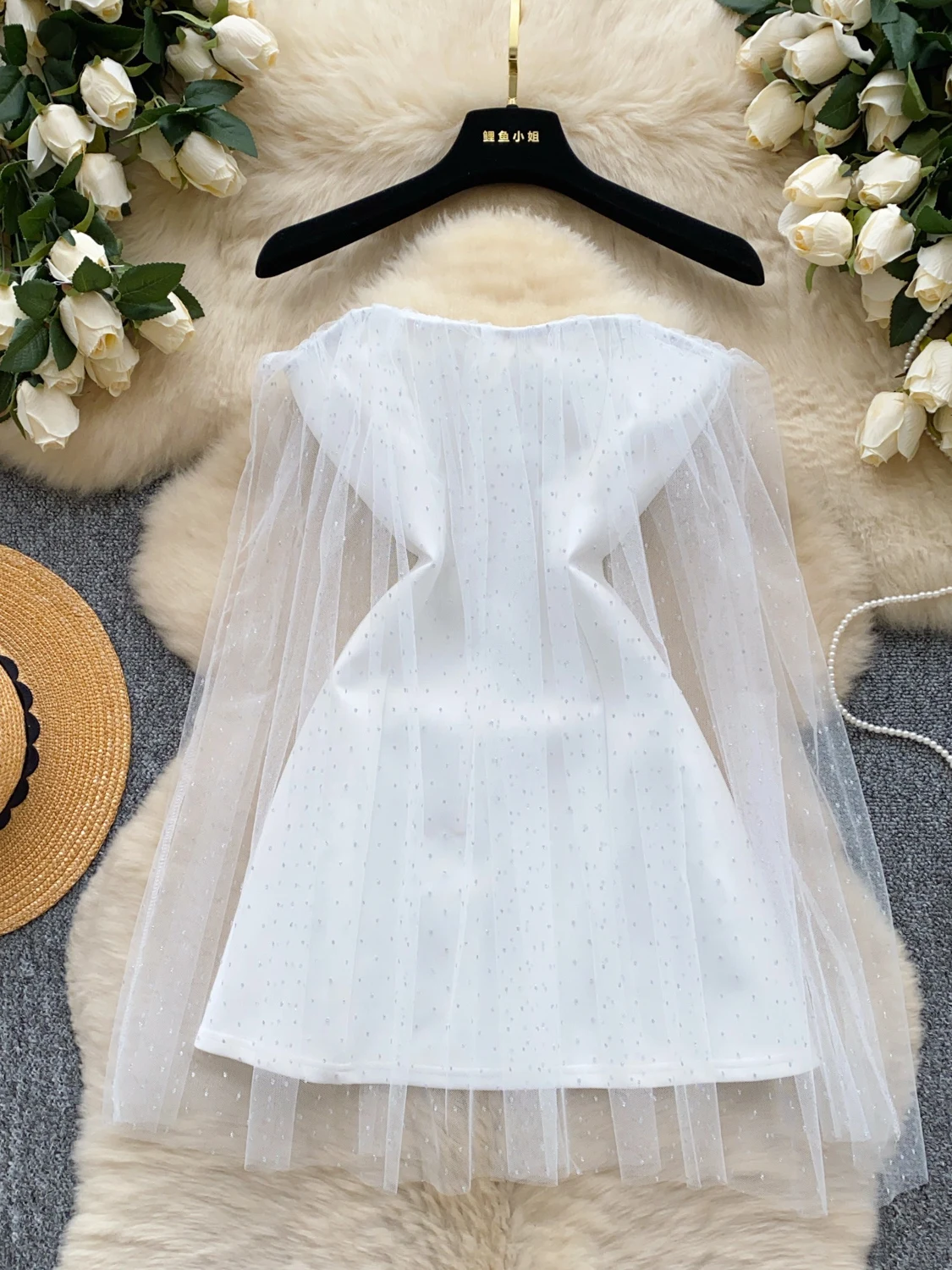 Foamlina French Luxury Vintage White Fairy Tube Dress Women's Summer Mesh Bright Super Fairy Beautiful Short Strapless Dress
Foamlina French Luxury Vintage White Fairy Tube Dress Women's Summer Mesh Bright Super Fairy Beautiful Short Strapless Dress