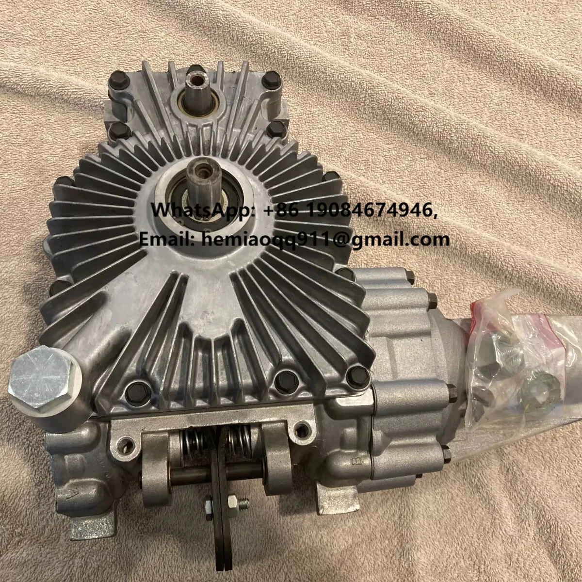 Eaton Power Steering Pump 391213 Gemini for Right Side New-from Manufacturer Grasshopper
Eaton Power Steering Pump 391213 Gemini for Right Side New-from Manufacturer Grasshopper
