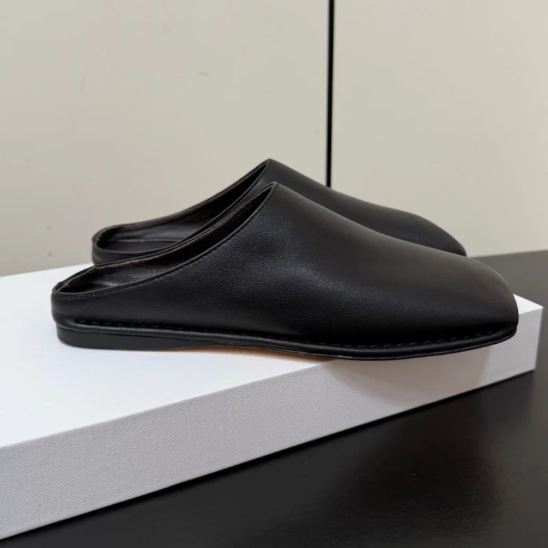 Fashion Women Slippers Flats Round Toe High Quality Genuine Leather Neutral Style Leisure Fashion Concise Design Casual Slides
Fashion Women Slippers Flats Round Toe High Quality Genuine Leather Neutral Style Leisure Fashion Concise Design Casual Slides