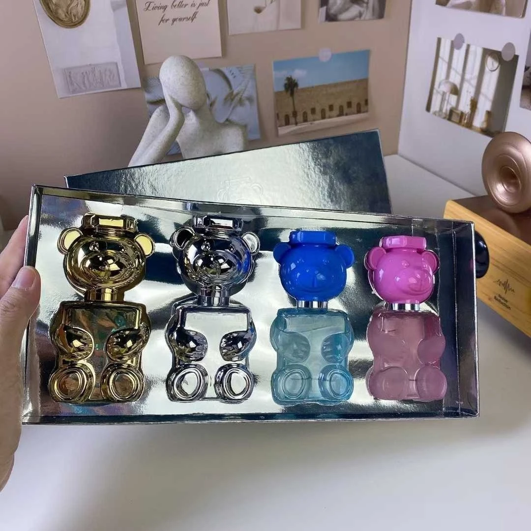 Super Hot New Date quality Perfumes men perfume women lasting wood floral fruit natural taste female parfum toy 2 fragrances
Super Hot New Date quality Perfumes men perfume women lasting wood floral fruit natural taste female parfum toy 2 fragrances