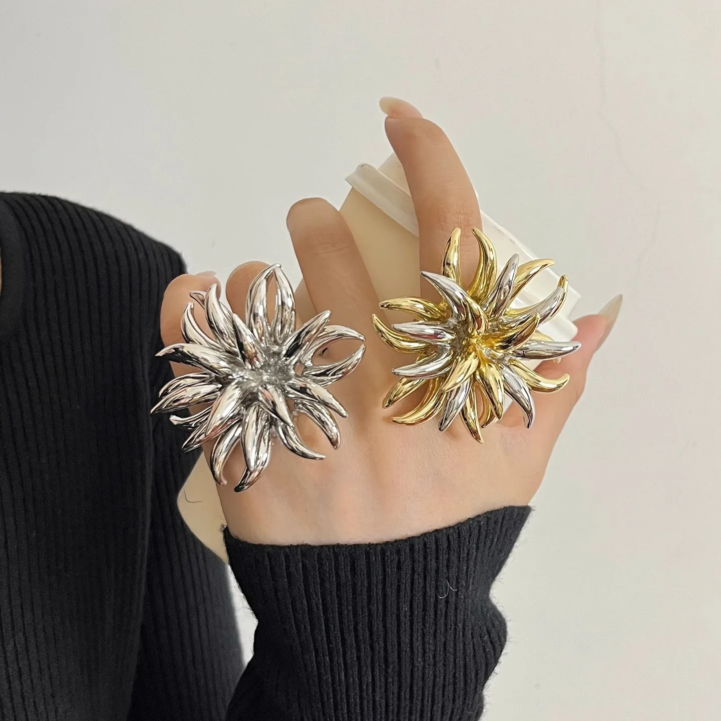 new ring for women large flower floral opening ring metal gold silver color
new ring for women large flower floral opening ring metal gold silver color