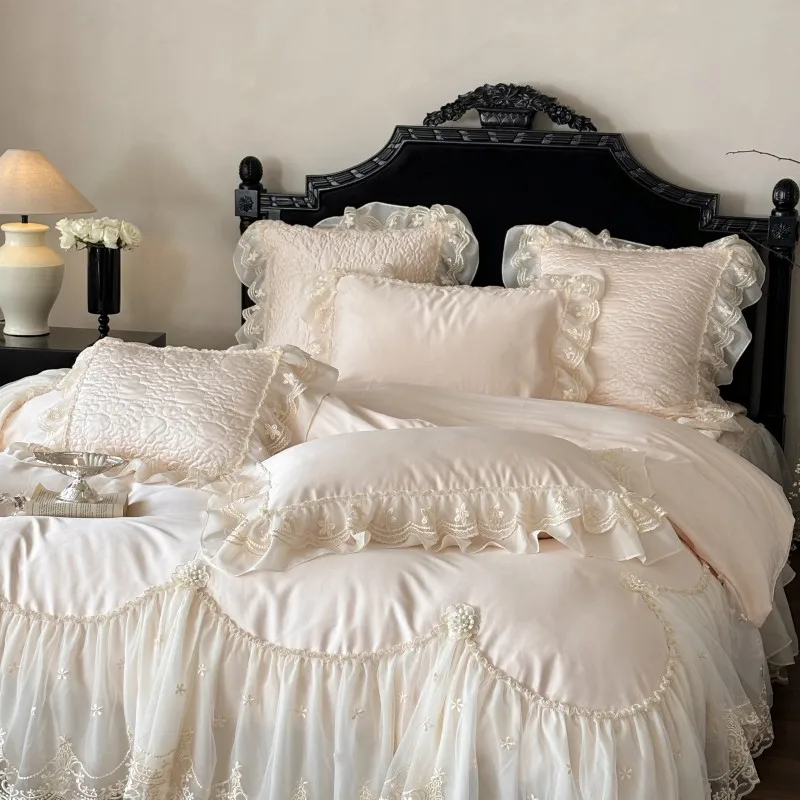 Pink Chiffon Lace Embroidery Bedding Set Korean Style Luxury Princess Egyptian Cotton Jacquard Duvet Cover Bed Sheet Pillowcases
Pink Chiffon Lace Embroidery Bedding Set Korean Style Luxury Princess Egyptian Cotton Jacquard Duvet Cover Bed Sheet Pillowcases