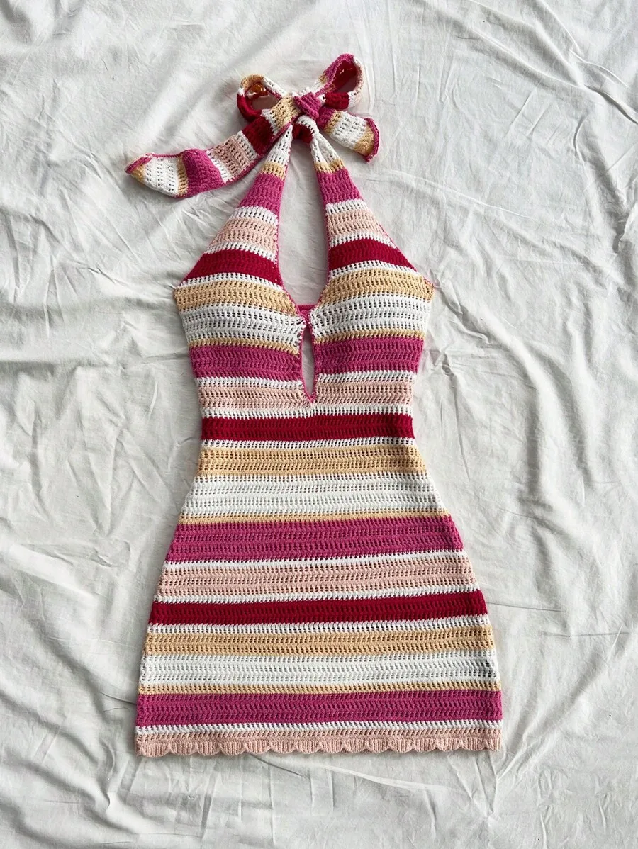 Womens Plus Size Knit Striped Halter Neck Backless Bodycon Vacation Dress
Womens Plus Size Knit Striped Halter Neck Backless Bodycon Vacation Dress