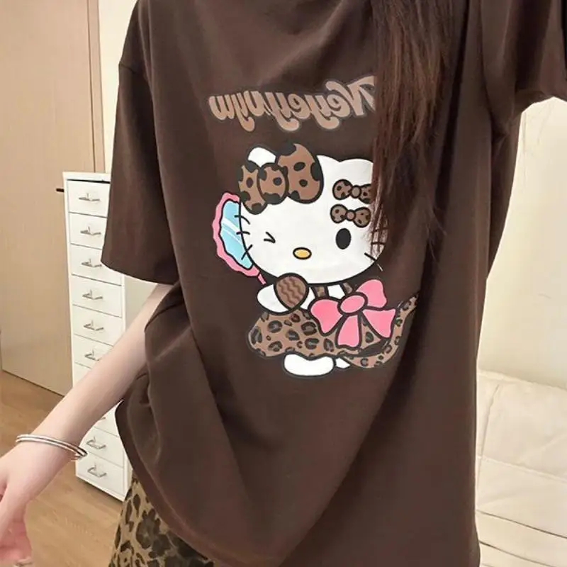 Пижамы с героями мультфильмов «Hello Kitty», кавайные аниме, милые удобные креативные повседневные пижамы с короткими рукавами, свободная домашняя одежда большого размера
Пижамы с героями мультфильмов «Hello Kitty», кавайные аниме, милые удобные креативные повседневные пижамы с короткими рукавами, свободная домашняя одежда большого размера