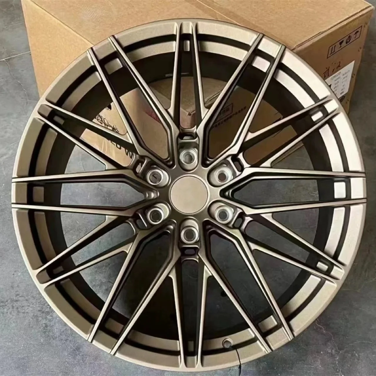 OEM Chrome Automobile Aluminum Alloy Cross-Country Wheels Hub New for Replacement
OEM Chrome Automobile Aluminum Alloy Cross-Country Wheels Hub New for Replacement