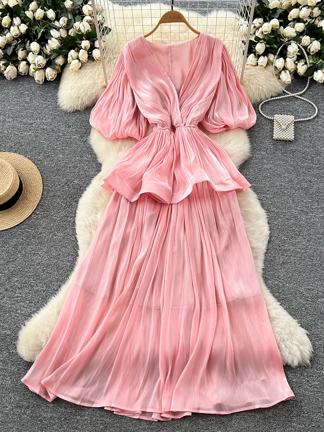 French V-neck Short Sleeves Slim Waist with Ruffle Hem Dresses Women's Elegant Fashion Satin Long Dress
French V-neck Short Sleeves Slim Waist with Ruffle Hem Dresses Women's Elegant Fashion Satin Long Dress