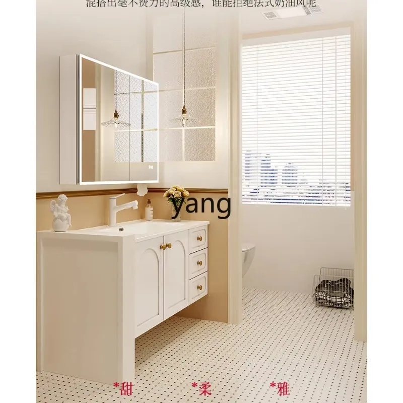 LMM bathroom cabinet ceramic integrated basin French toilet wash basin cabinet combination
LMM bathroom cabinet ceramic integrated basin French toilet wash basin cabinet combination