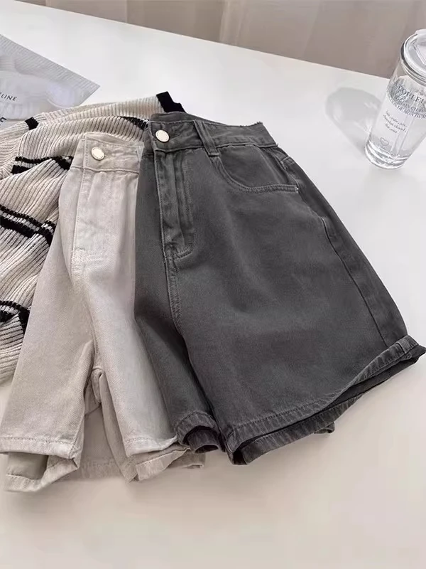 High Waist Wide Leg Jeans Shorts Women's Summer Loose Slimming Concealing A-Line Pants Retro plus Size 2300 Pounds
High Waist Wide Leg Jeans Shorts Women's Summer Loose Slimming Concealing A-Line Pants Retro plus Size 2300 Pounds