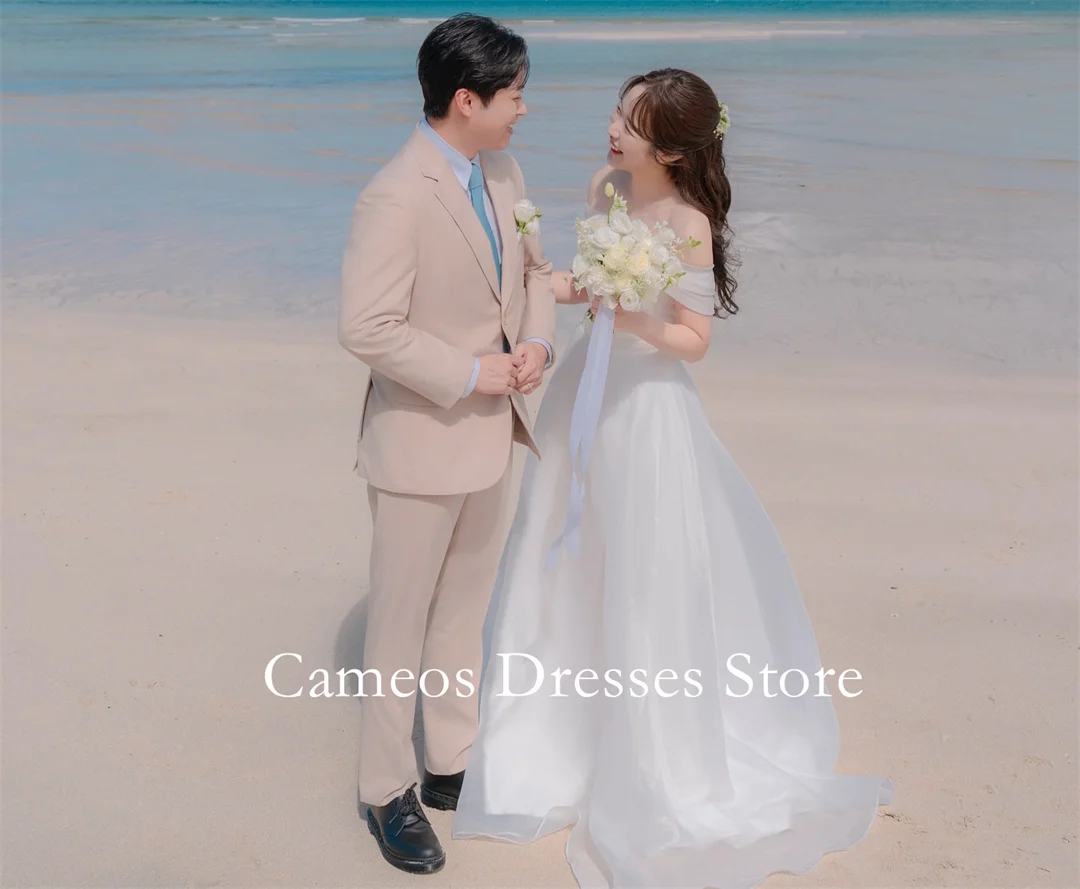 SONDR индивидуальные свадебные платья цвета слоновой кости с открытыми плечами и короткими рукавами, рюшами, свадебные платья из органзы с скользящим шлейфом, женские свадебные платья
SONDR индивидуальные свадебные платья цвета слоновой кости с открытыми плечами и короткими рукавами, рюшами, свадебные платья из органзы с скользящим шлейфом, женские свадебные платья